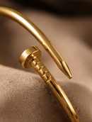 Bracelete Prego Feminino em Aço Inoxidável Luxo | Loja Celinea