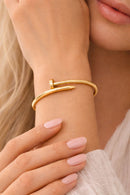 Bracelete Prego Feminino em Aço Inoxidável Luxo | Loja Celinea