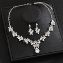 Conjunto Feminino Emma com Colar e Brincos de Cristal | Elegância para Festas e Noivas