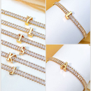 PULSEIRA DE LETRA INCRUSTADO COM ZIRCÔNIA BRILHANTE BANHADA EM OURO 18K