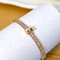 PULSEIRA DE LETRA INCRUSTADO COM ZIRCÔNIA BRILHANTE BANHADA EM OURO 18K